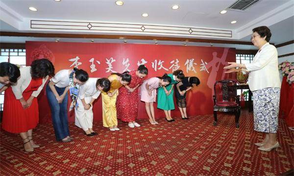 梅兰芳大师弟子李玉芙先生首开山门收徒