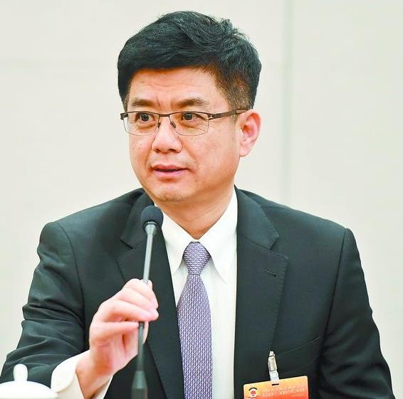 杜镇杰：娱乐圈&ldquo;拼流量&rdquo;风气已蔓延到京剧界