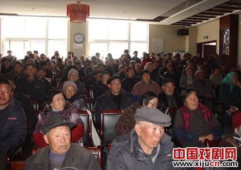 工人文化宫沪剧票友联谊会艺芳沙龙赴东山迎新联欢