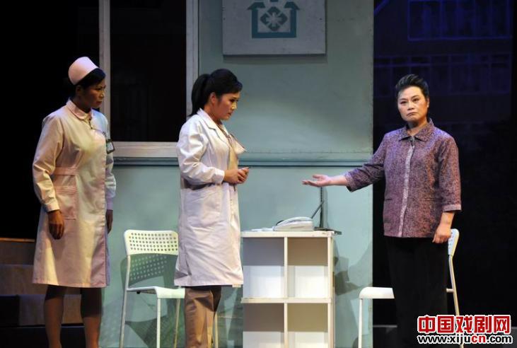 沪剧现代戏《51把钥匙》