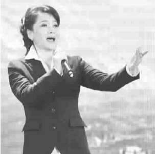 宝山沪剧团华雯演唱《挑山女人》