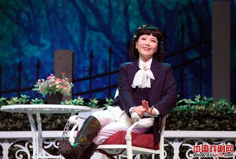 新版沪剧《董梅卿》受到首都观众热烈欢迎