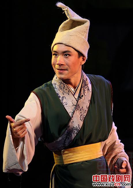 沪剧《胡锦初借妻》