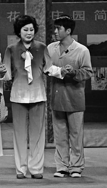 山东梆子《圣水河的月亮》济南参演引热议