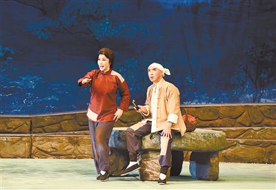 全国梆子声腔优秀剧目展演的首场演出剧目&mdash;&mdash;河北梆子现代戏《子弟兵的母亲》火热上演