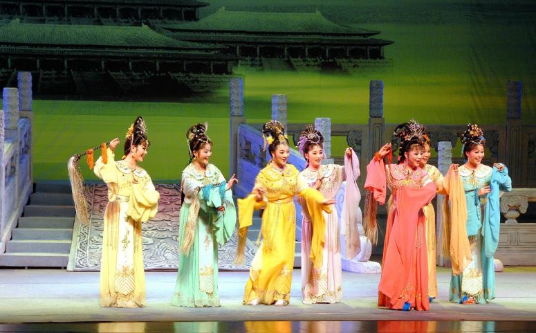 黄梅戏已从乡村戏台走上了世界舞台