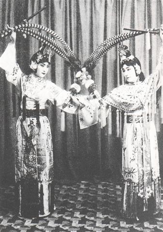 京剧《西施》【全本】剧本唱词