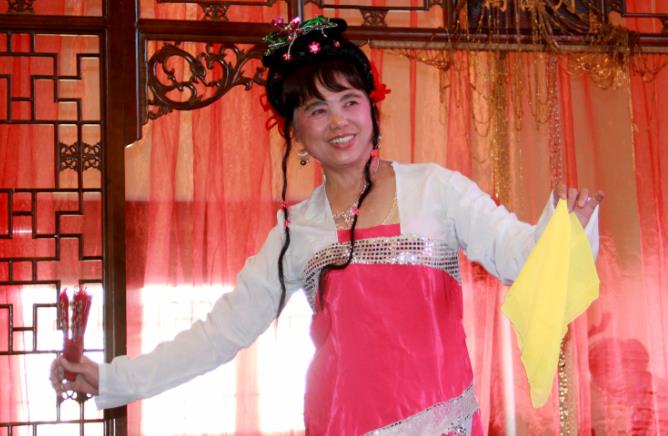 戏曲歌舞辞旧迎新联谊会今日在沈湖农庄举行