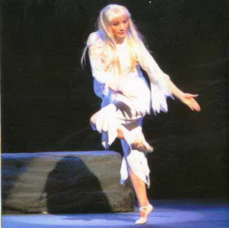 王志苹饰演喜儿