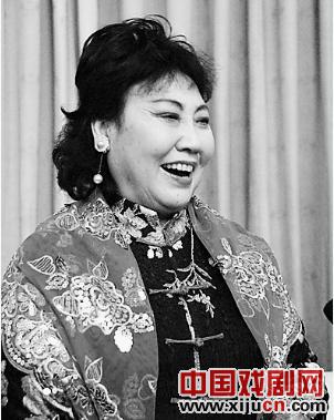 访国家一级演员、梅花奖得主谷秀荣