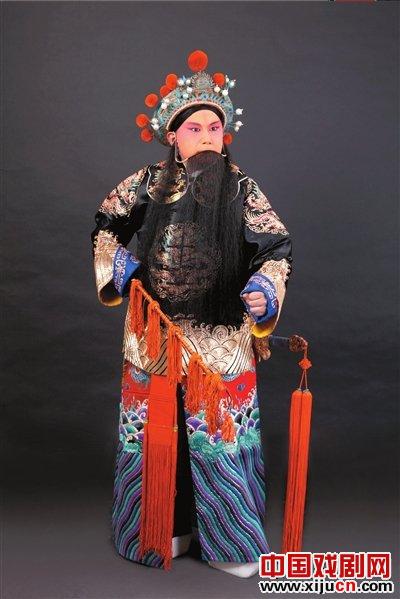 何云伟将在梅兰芳大剧院反串正唱京剧《红鬃烈马》