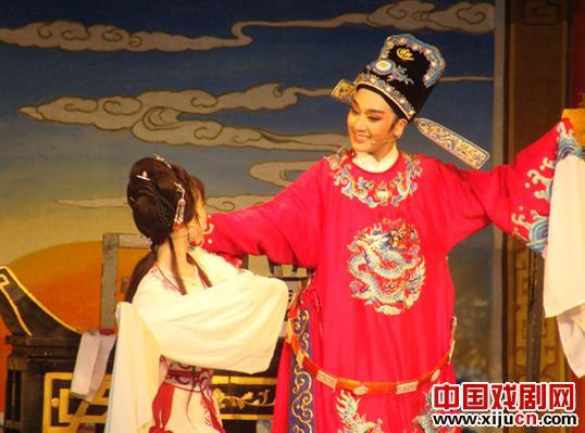 &ldquo;小百花&rdquo;新排越剧大戏《何文秀》首演获好评