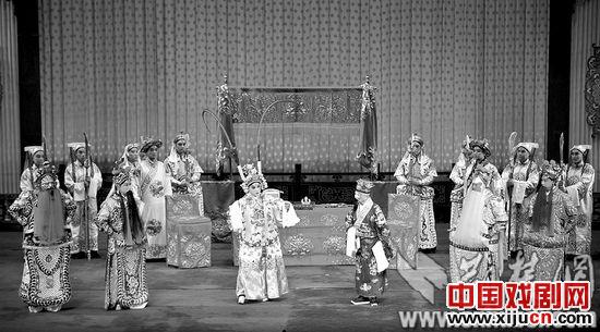 《群英会&middot;借东风》一部京剧流派的传承史