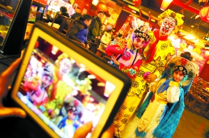 11家票房近百名票友连演47个节目