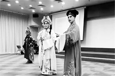 国粹香江校园行——中国河南豫剧艺术讲座及示范表演