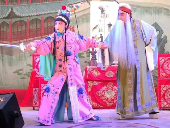 海曲《赵氏孤儿》