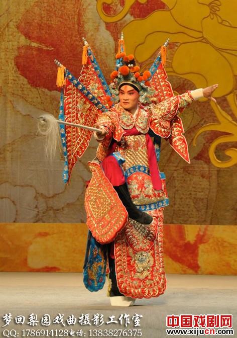 豫剧武生新秀郭晓鹏表演的《小商河》《洗浮山》片段欣赏