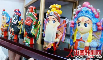 京剧脸谱摆件