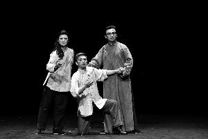 鲁肃、傅希如、董洪松等领衔主演的新编现代京剧《浴火黎明》在京演出获好评