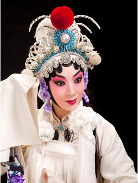 长安大戏院12月29日演出京剧《白蛇传》