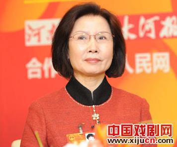 郑州豫剧院院长虎美玲希望能够重视戏曲接班人的培养