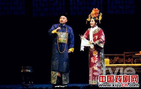 传统京剧《曙色紫禁城》和《锁麟囊》为何被年轻人追捧