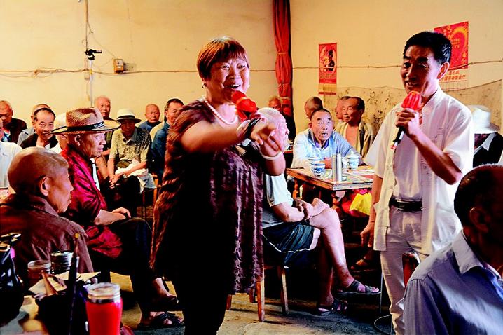 安县川剧协会坐唱队：茶铺里坐唱十二载