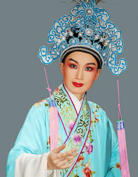 温州市越剧团副团长黄燕