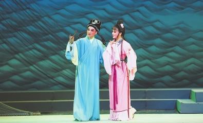 越剧《荆钗记》在福州大戏院演出