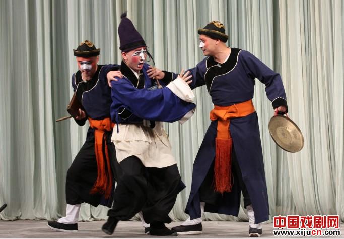 京剧《勘玉钏》