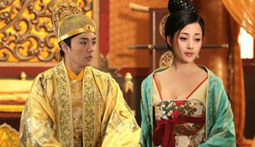 余少群出演《武则天秘史》