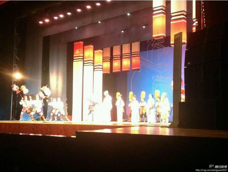 川剧《卧虎令》演绎了一位刚正不阿、正气凌然的汉代忠良