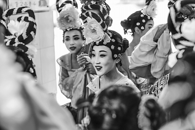 留守儿童将川剧艺术作为校园特色文化