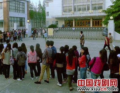 &ldquo;跨文化戏剧&rdquo;《情殇钟楼》高校巡演反响热烈