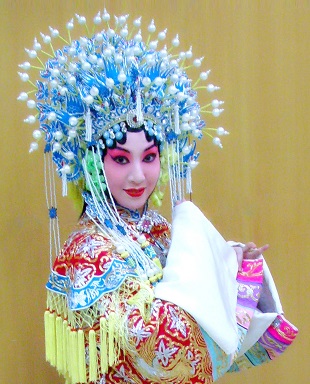 图片：战友京剧团优秀青年演员王晶剧照