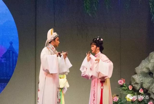 老戏吐新芽 珠凤再成双&mdash;&mdash;观新版《双珠凤》而感
