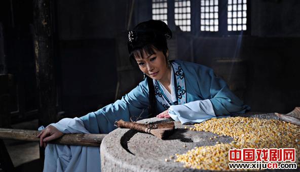 越剧电影《李三娘》