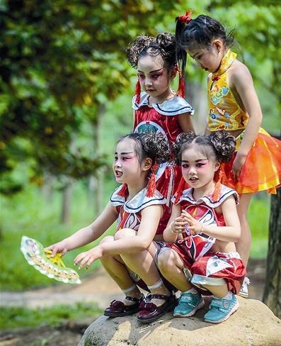 &ldquo;浙北戏迷村&rdquo;成立&ldquo;小京班&rdquo;