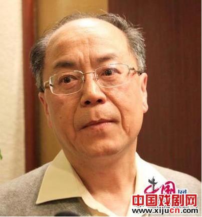 耿其昌：京剧不要过于讲究现代舞美技术