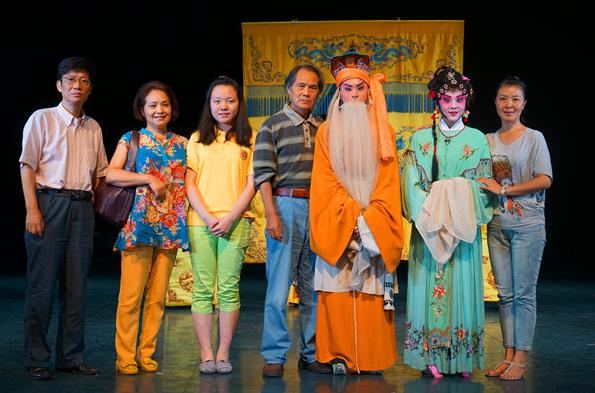 川剧少年班第三学年&ldquo;戏课&rdquo;进行彩排