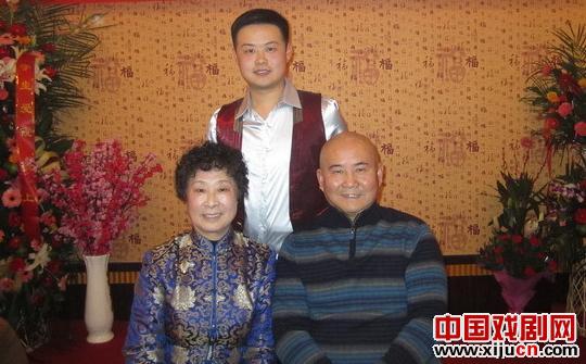 著名豫剧表演艺术家郭美金收徒仪式