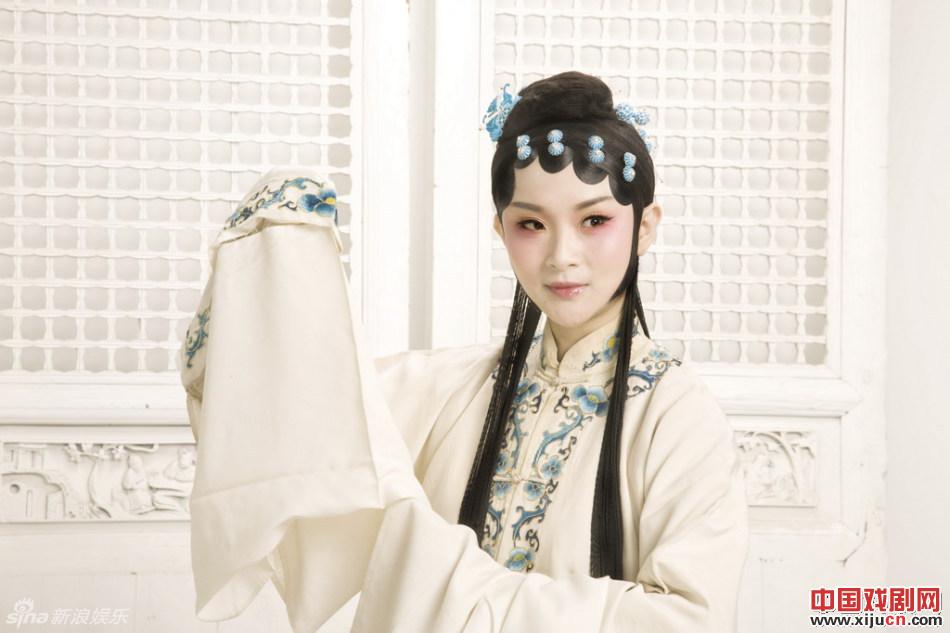 储兰兰新京剧造型