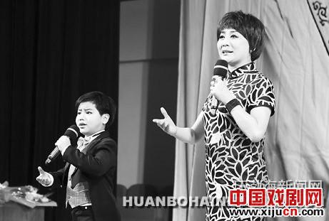 评剧名家赴评剧故里慰问演出