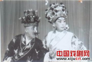 江南女武生荆剑鹏