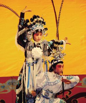 秦淮一中心小学一半孩子都能唱一大段京剧