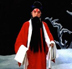 于魁智，李胜素领衔主演新编京剧《满江红》