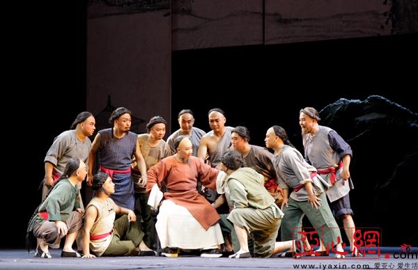 新编晋剧《布衣于成龙》亮相新疆阜康