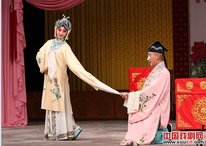 京剧《勘玉钏》