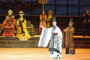 越剧《屈原》一票难求