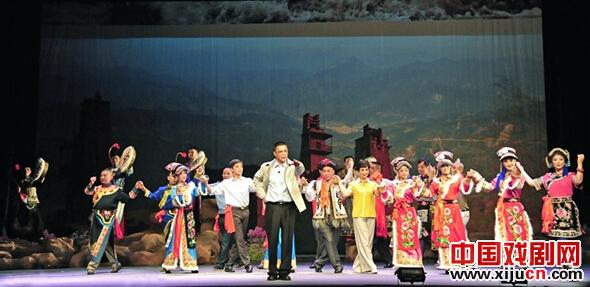 川剧《辉映羌山》今晚演出